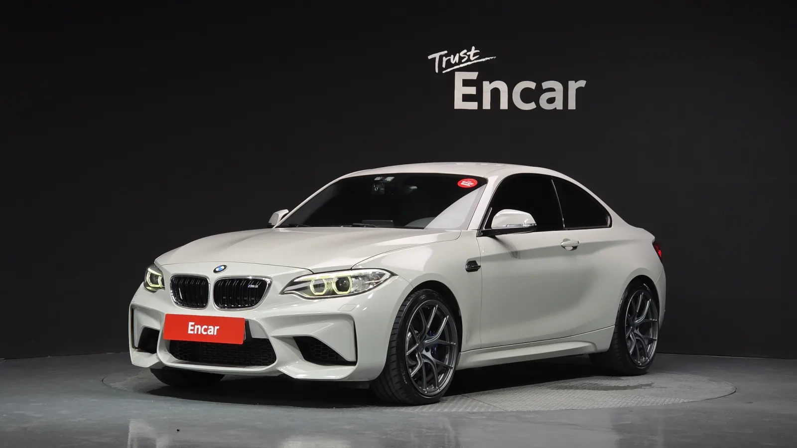 2017 BMW M2
