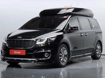 2017 Kia Carnival