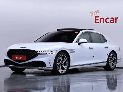 2022 Genesis G90