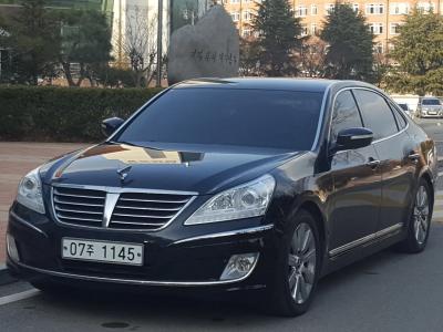 2010 Hyundai Equus