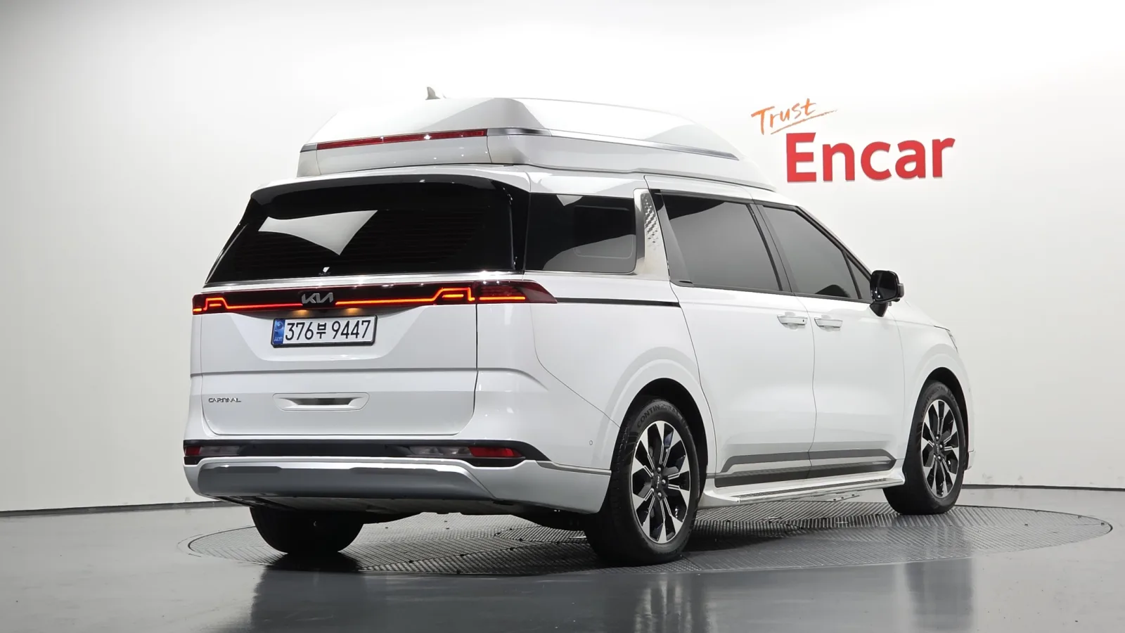 2023 Kia Carnival