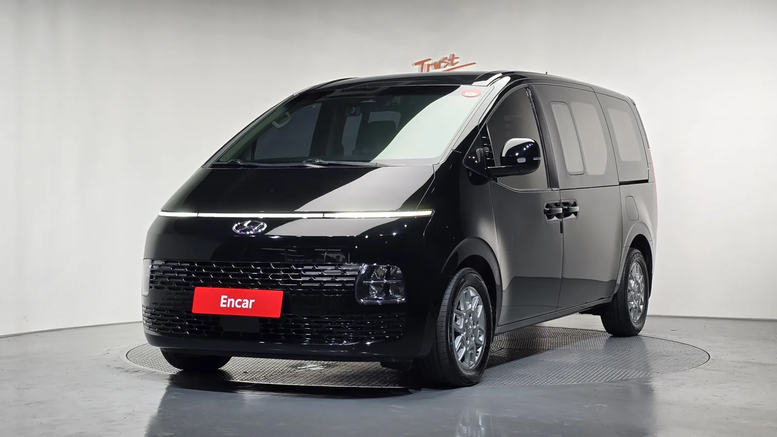 2023 Hyundai Staria