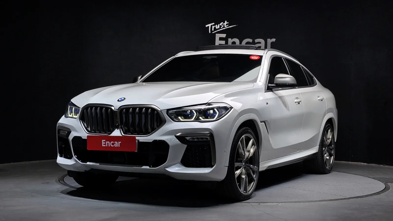 2021 BMW X6
