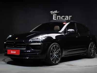 2023 Porsche Macan