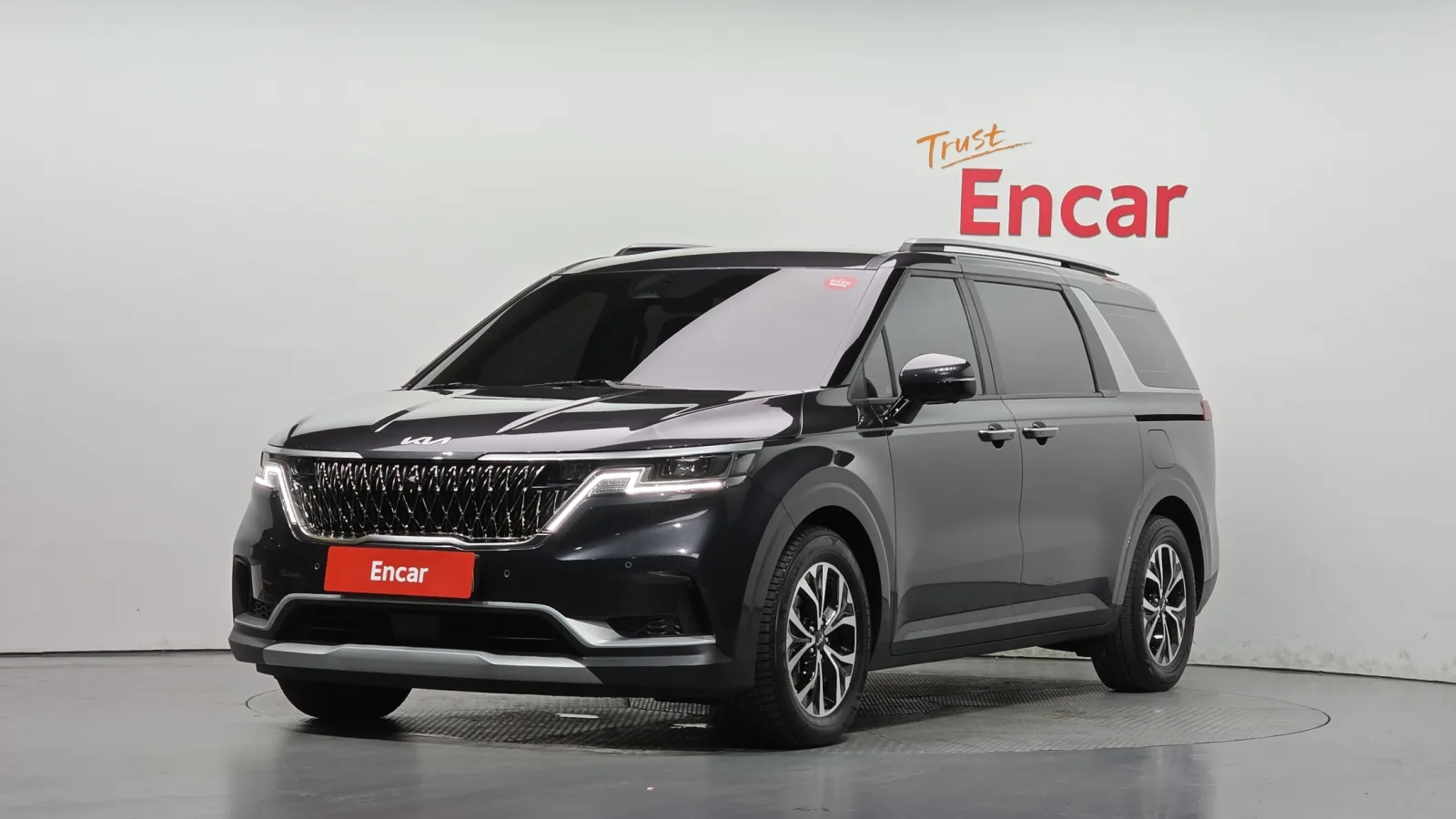 2023 Kia Carnival