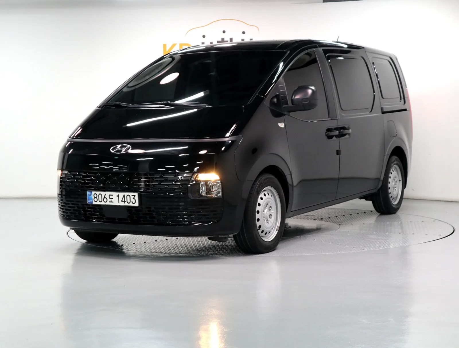 2022 Hyundai Staria