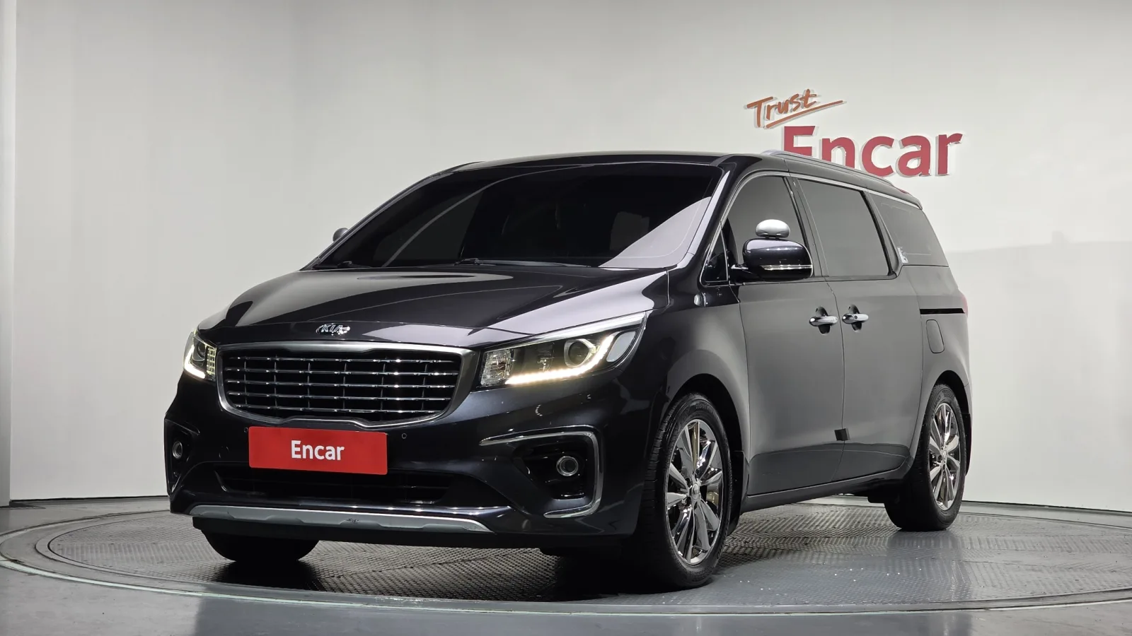 2020 Kia Carnival