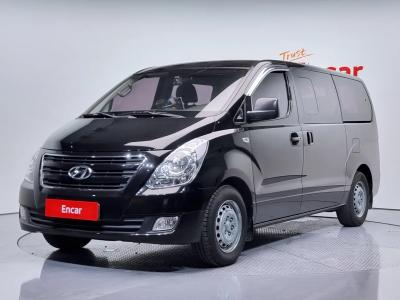 2017 Hyundai Starex