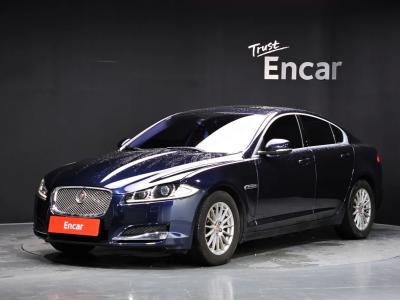 2015 Jaguar XF