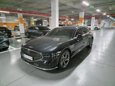 2022 Genesis G90