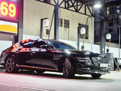 2021 Genesis G80