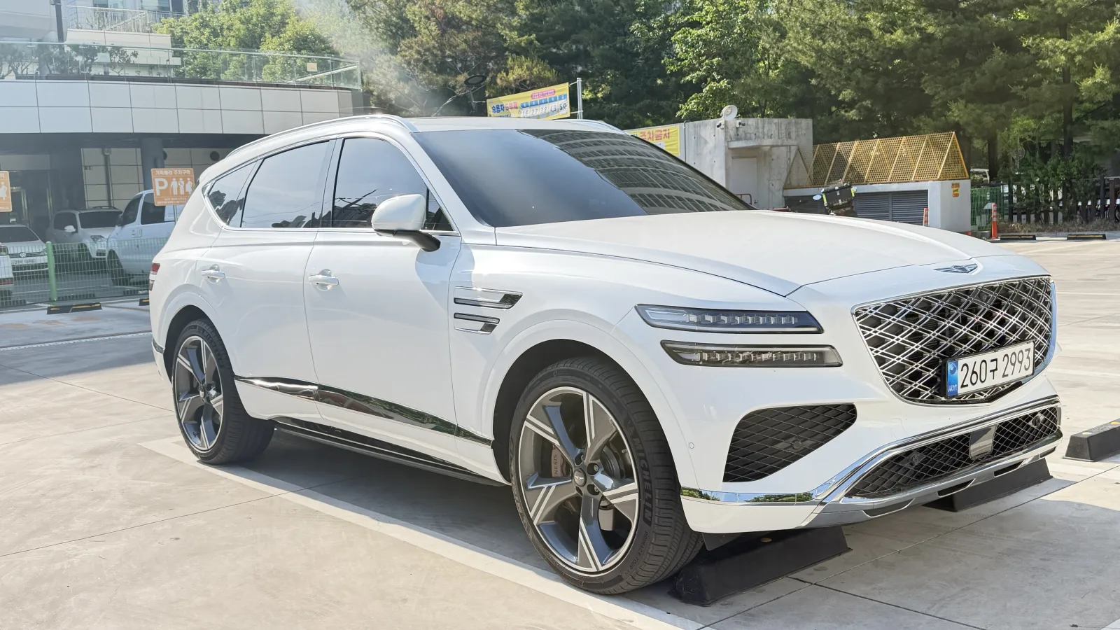 2024 Genesis GV80