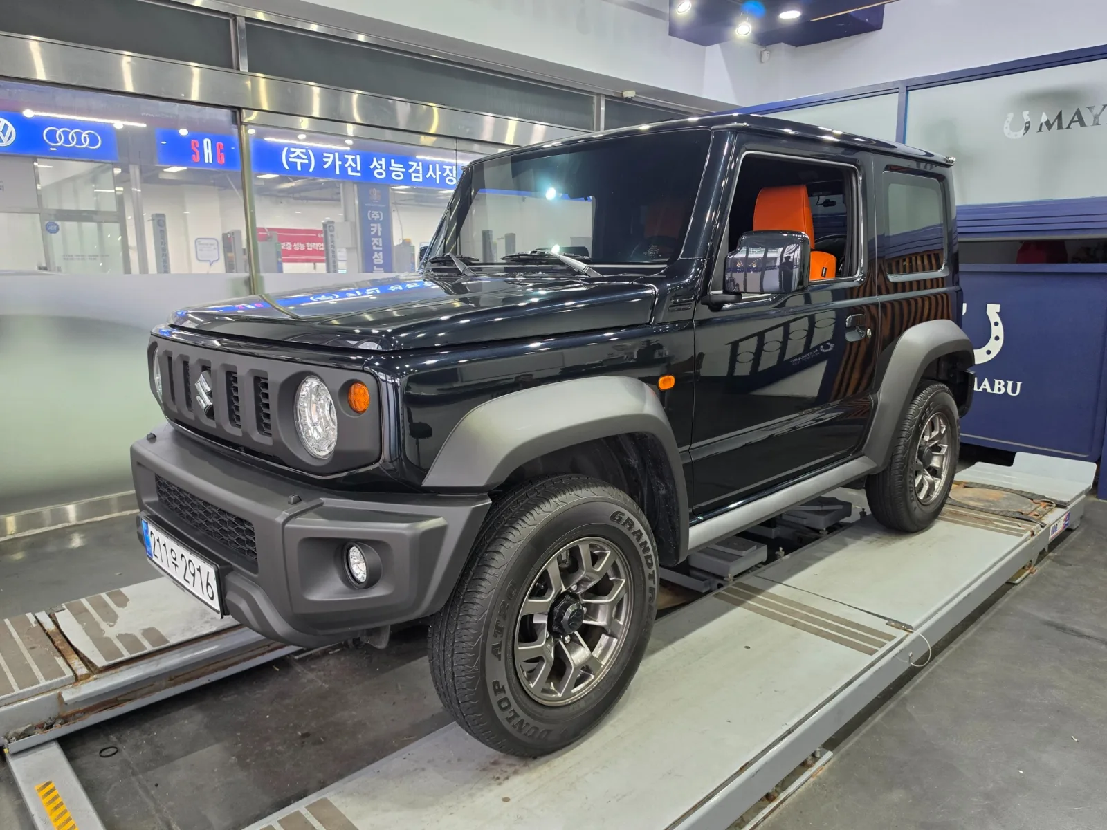 2025 Suzuki Jimny