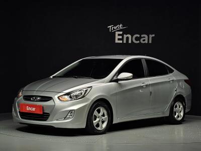 2012 Hyundai Accent