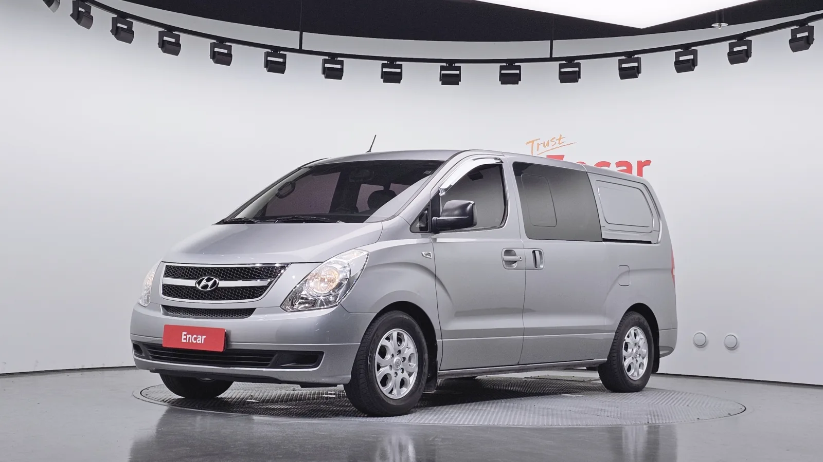 2014 Hyundai Starex