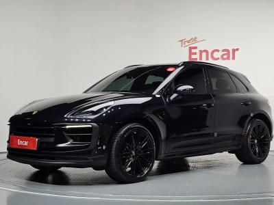 2015 Porsche Macan