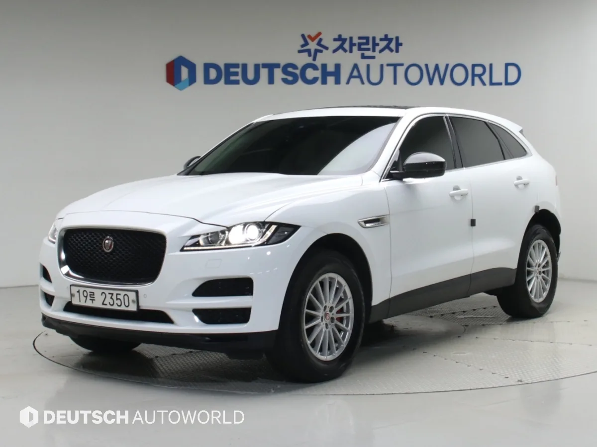 2018 Jaguar F-PACE