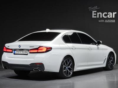 2022 BMW 5-Series