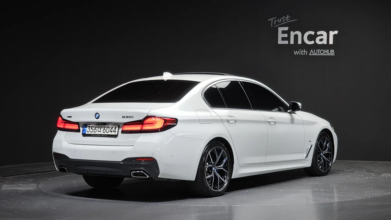 2022 BMW 5-Series