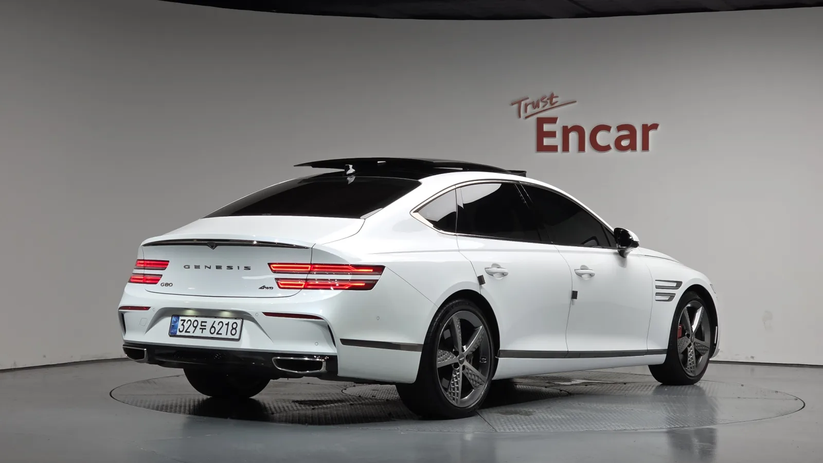 2022 Genesis G80