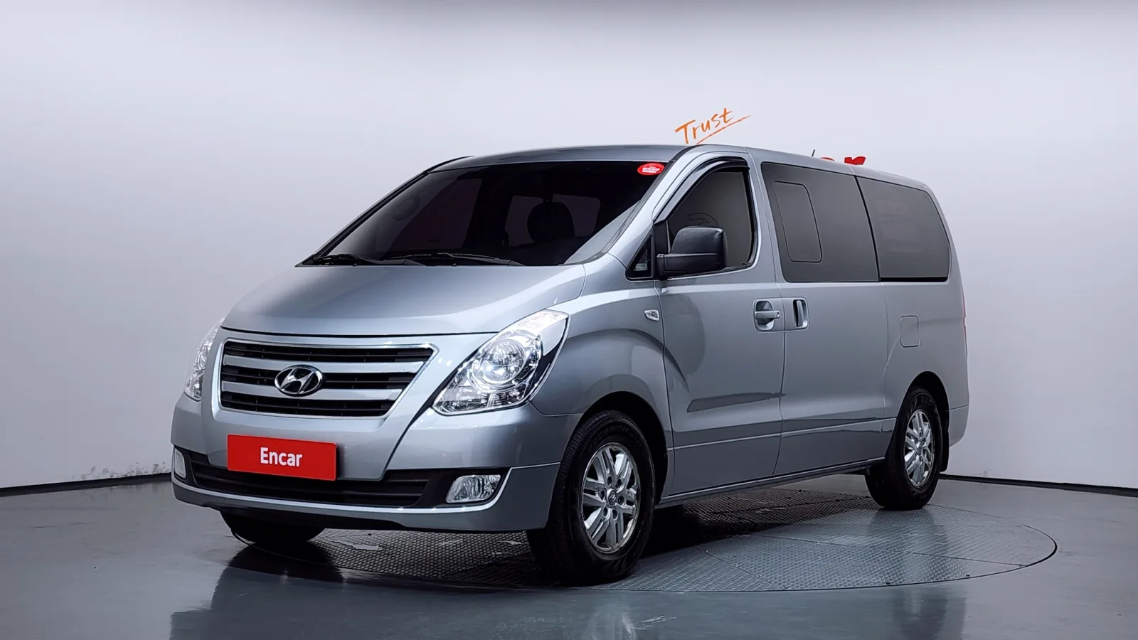 2017 Hyundai Starex