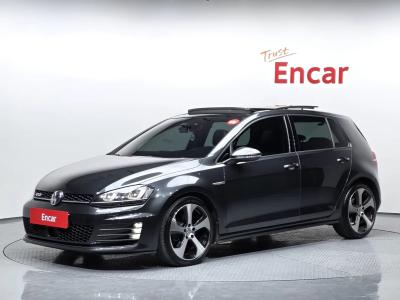 2015 Volkswagen Golf