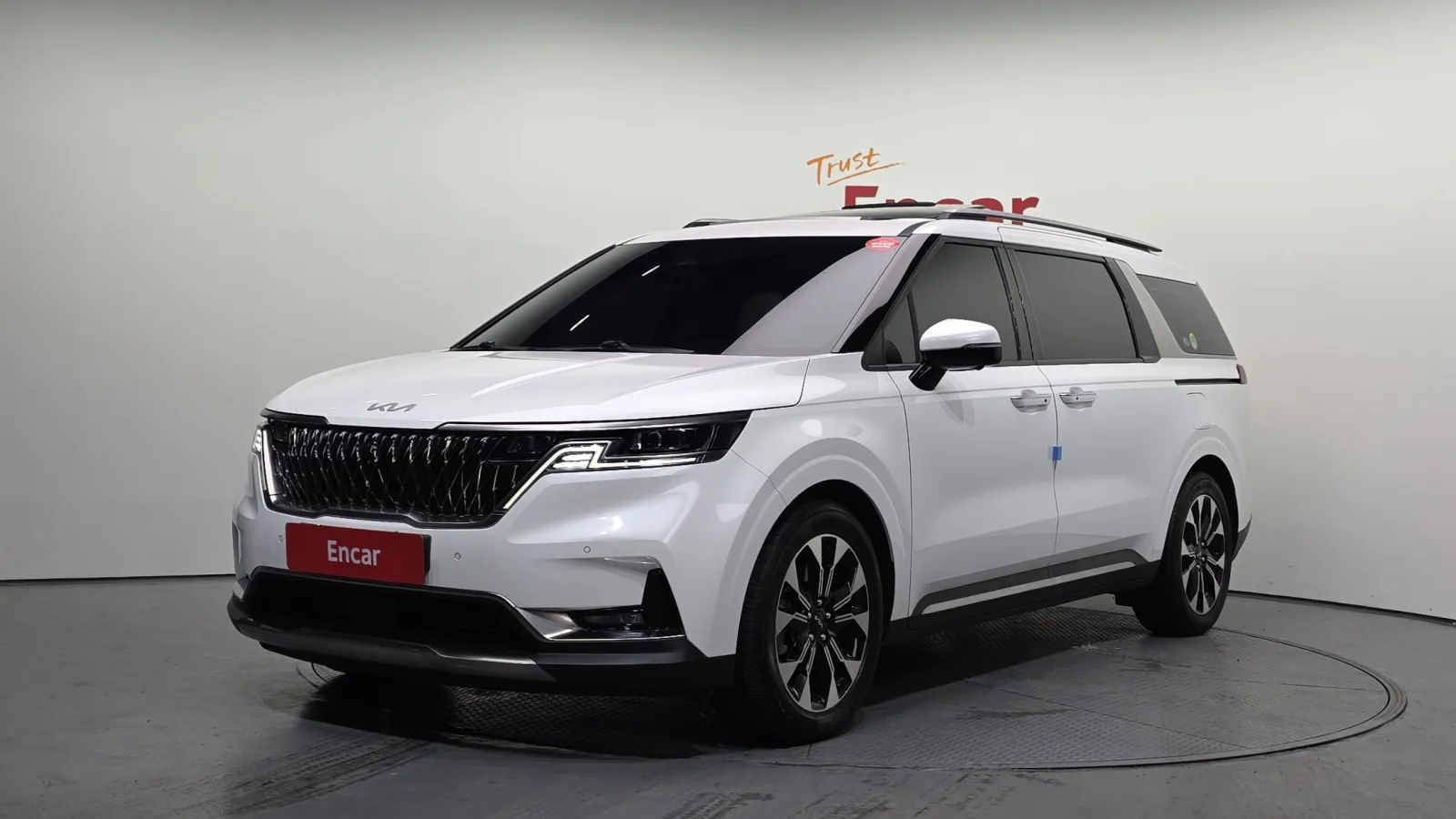 2023 Kia Carnival