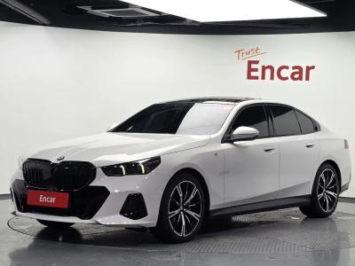 2025 BMW 5-Series