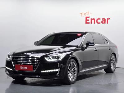 2018 Genesis EQ900