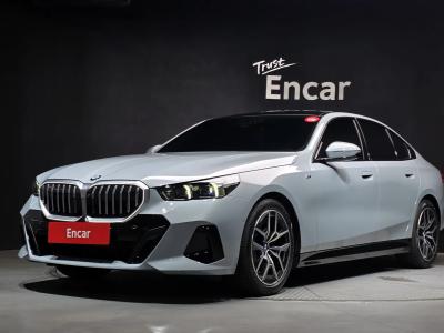 2025 BMW 5-Series