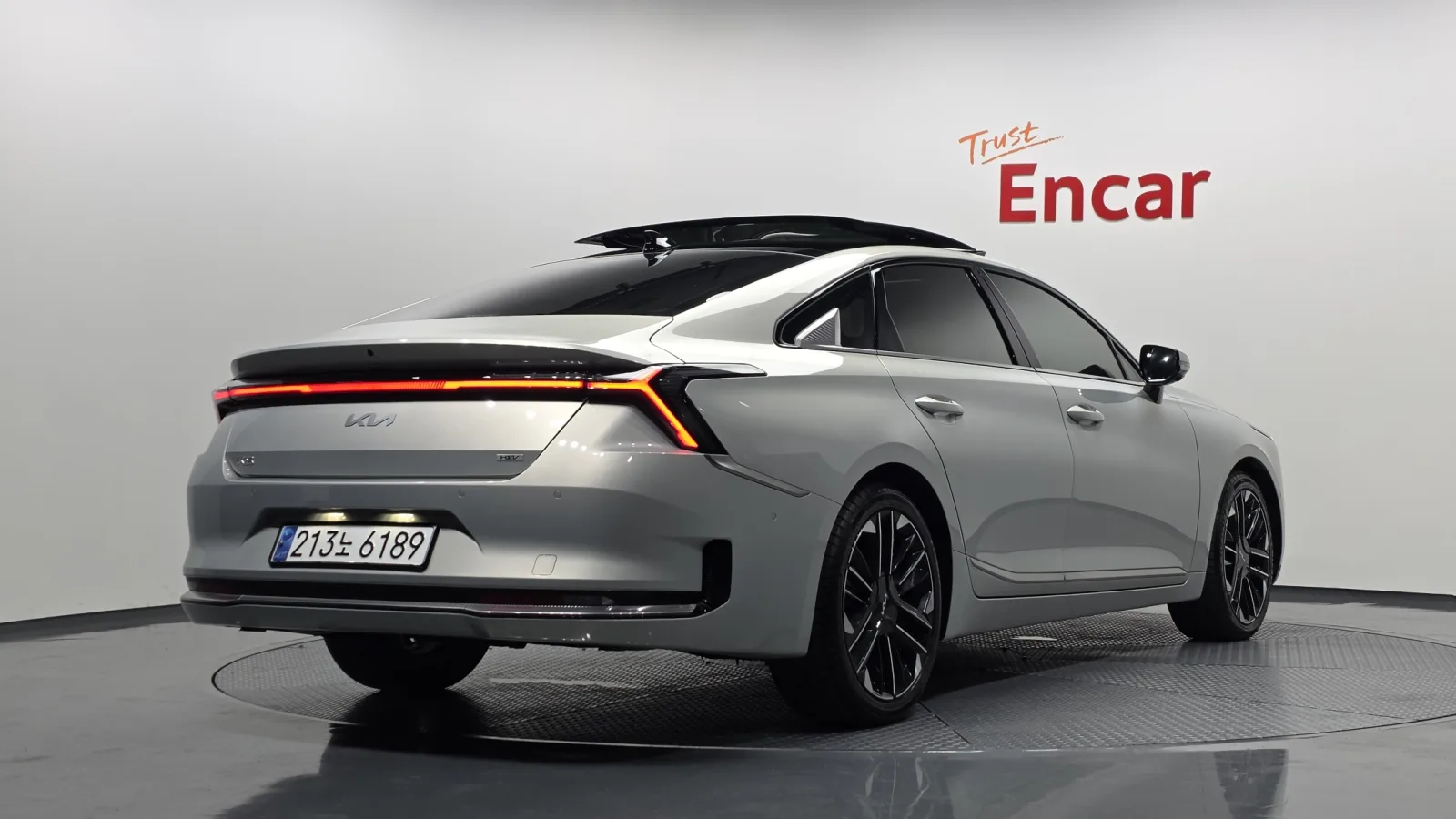 2025 Kia K8