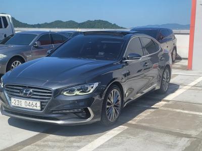 2017 Hyundai Grandeur