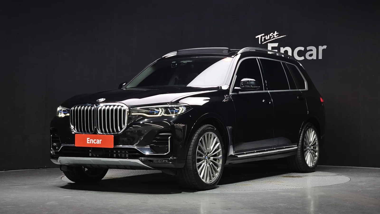 2021 BMW X7