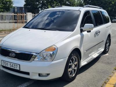 2013 Kia Carnival