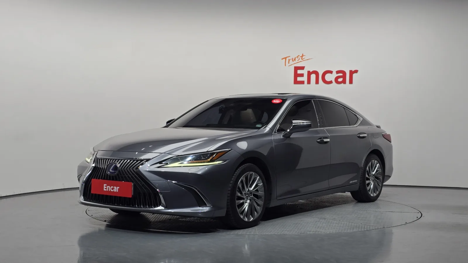 2019 Lexus ES