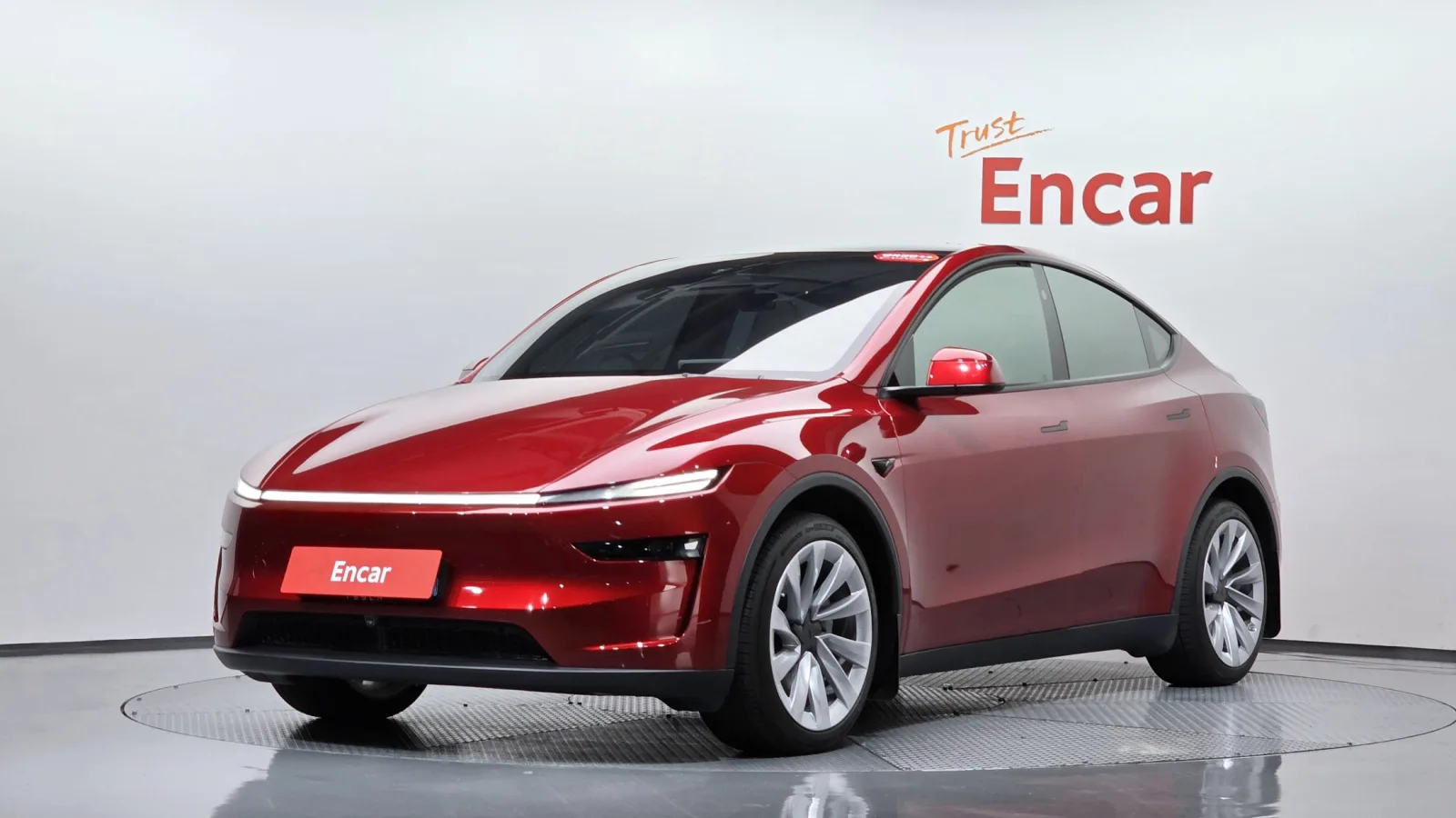 2025 Tesla Model Y