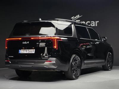 2025 Kia Carnival