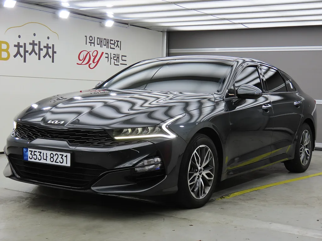 2023 Kia K5