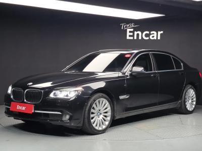 2012 BMW 7-Series