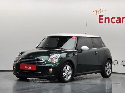 2013 MINI Cooper