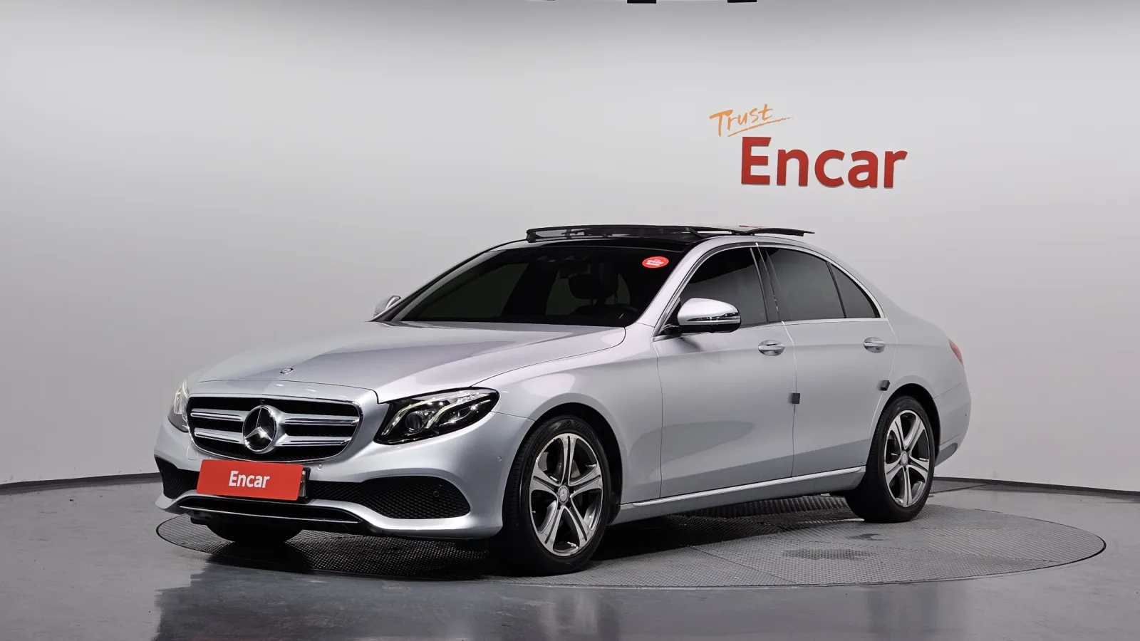 2017 Mercedes-Benz E-Class