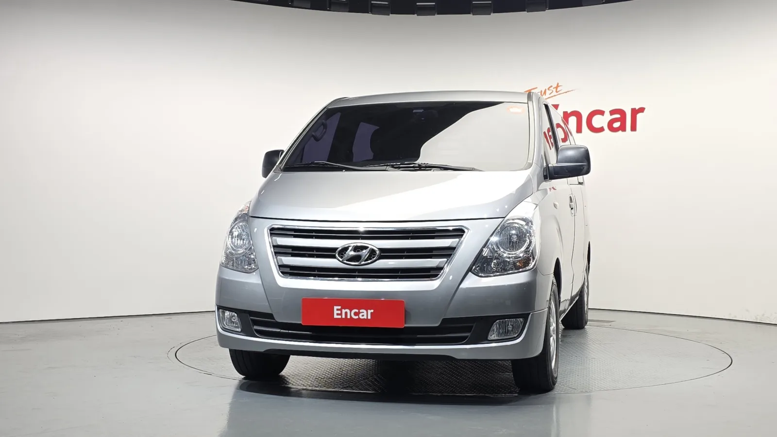 2017 Hyundai Starex