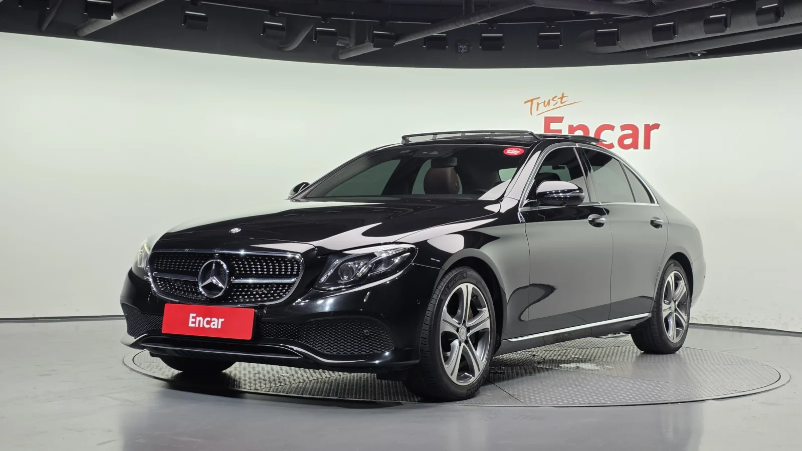 2017 Mercedes-Benz E-Class