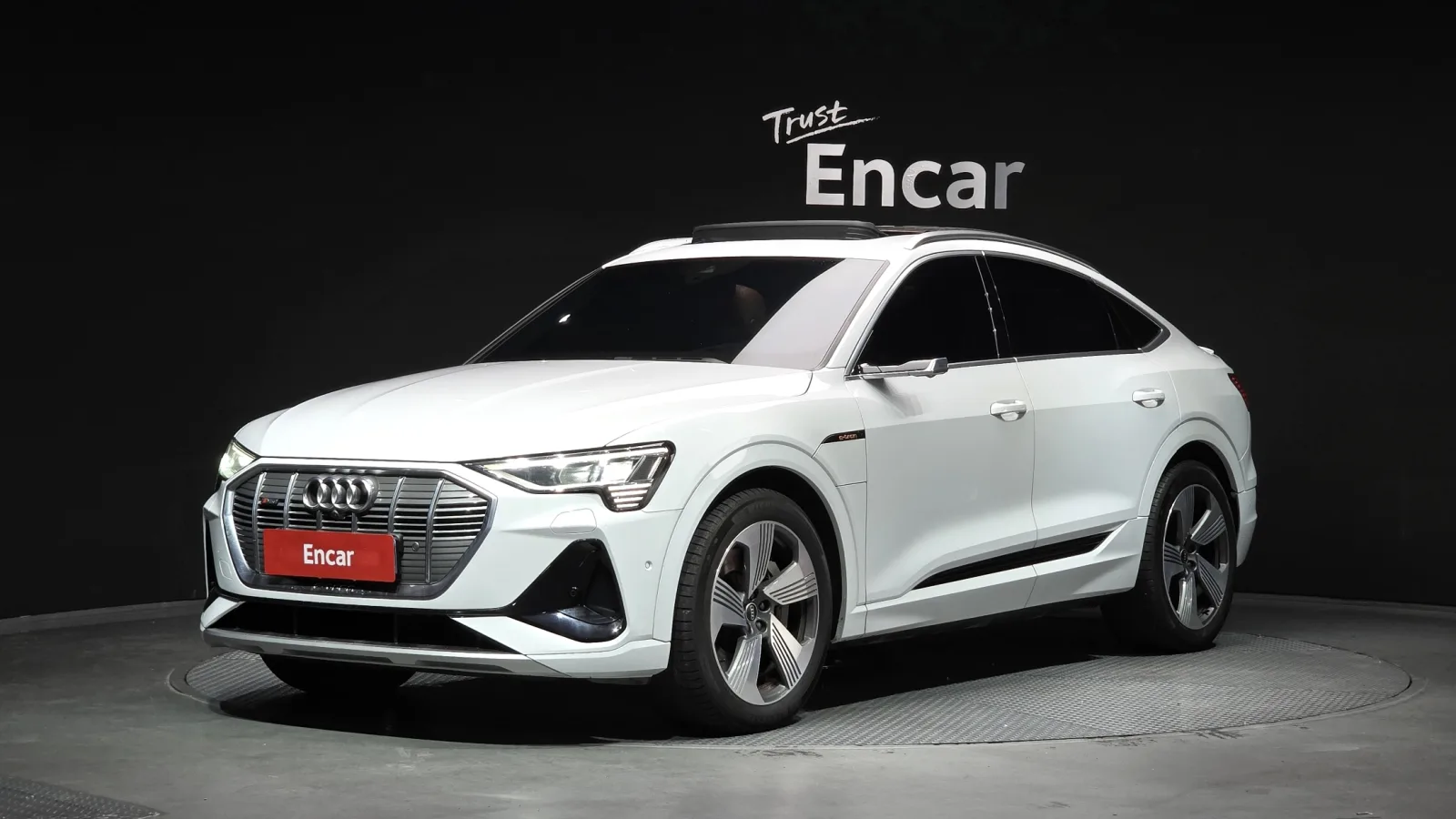 2021 Audi e-tron
