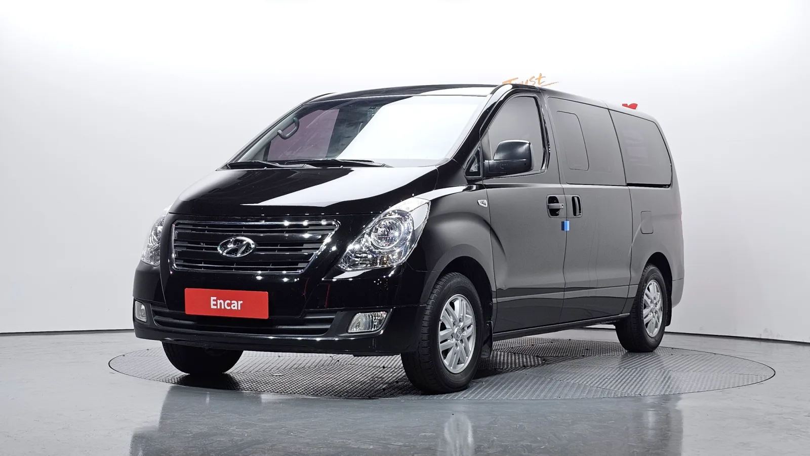 2017 Hyundai Starex