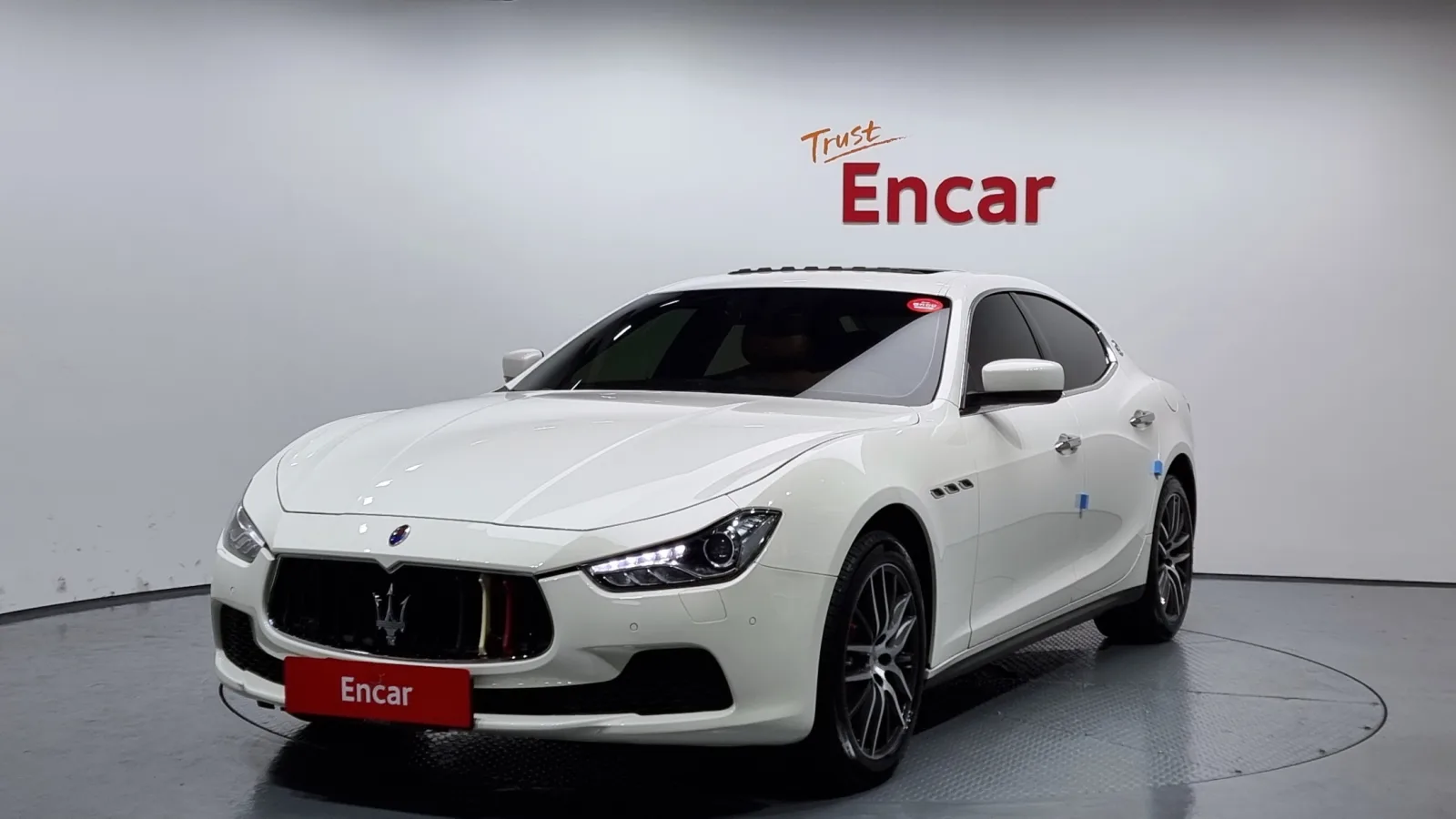 2016 Maserati Ghibli