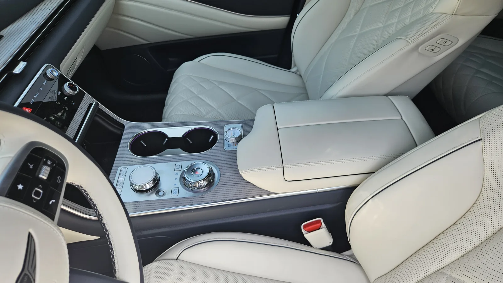 2025 Genesis GV80