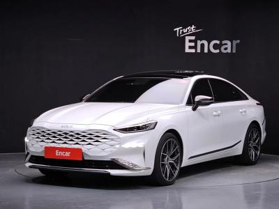 2022 Kia K8