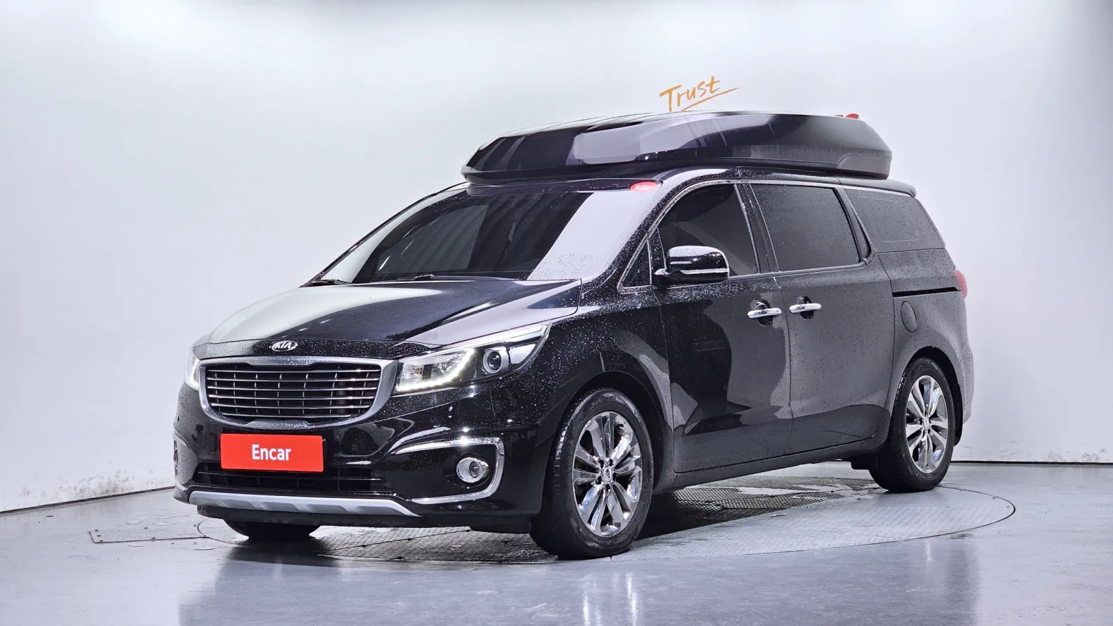 2017 Kia Carnival