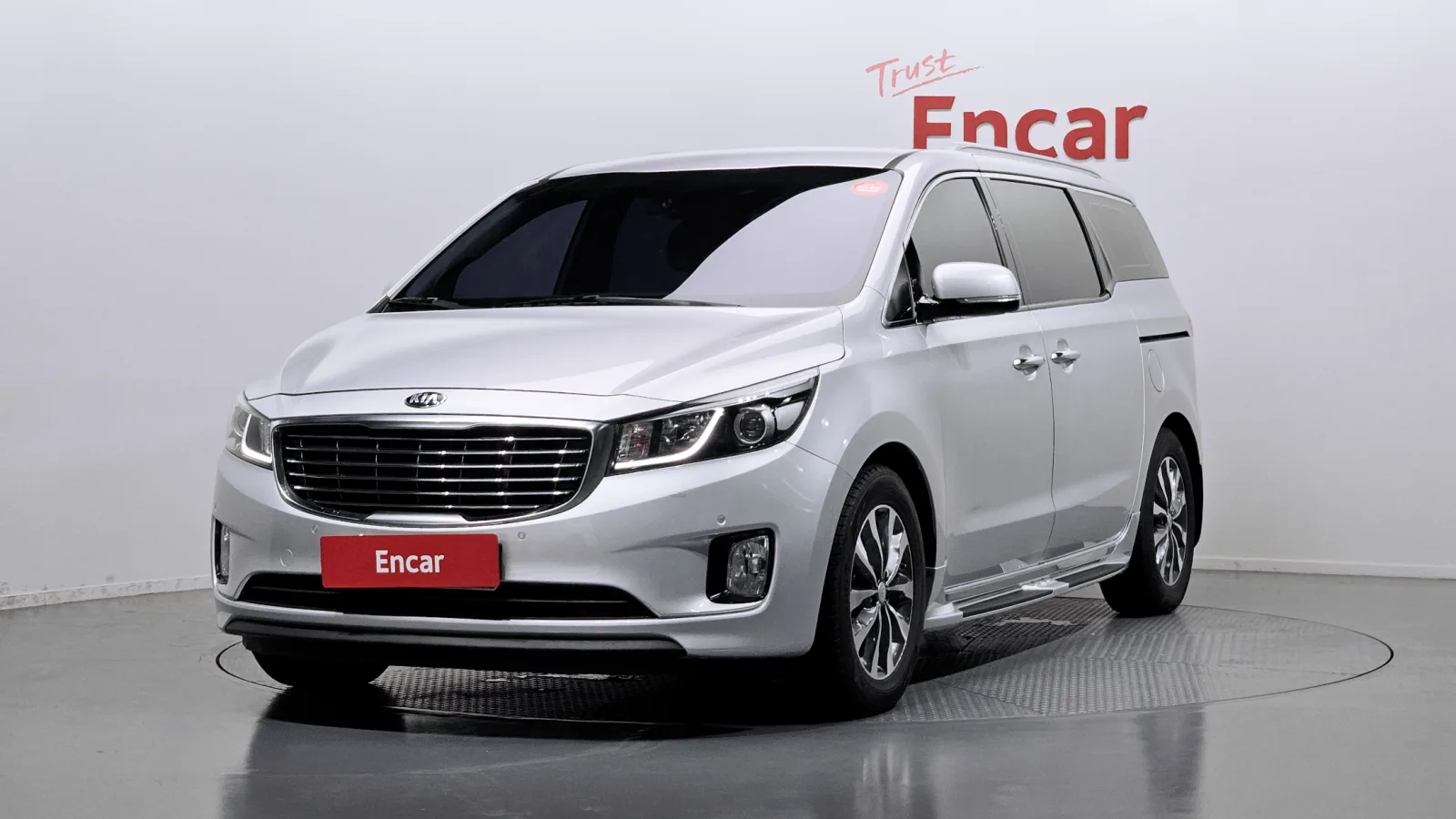 2017 Kia Carnival